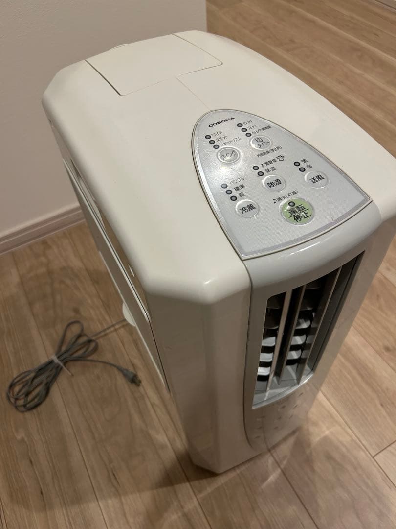 コロナの冷風・衣類乾燥除湿機 CDM-1415 2015年製