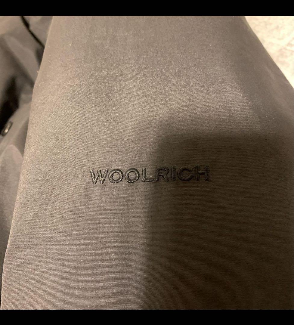 WOOLRICH ダウンジャケット