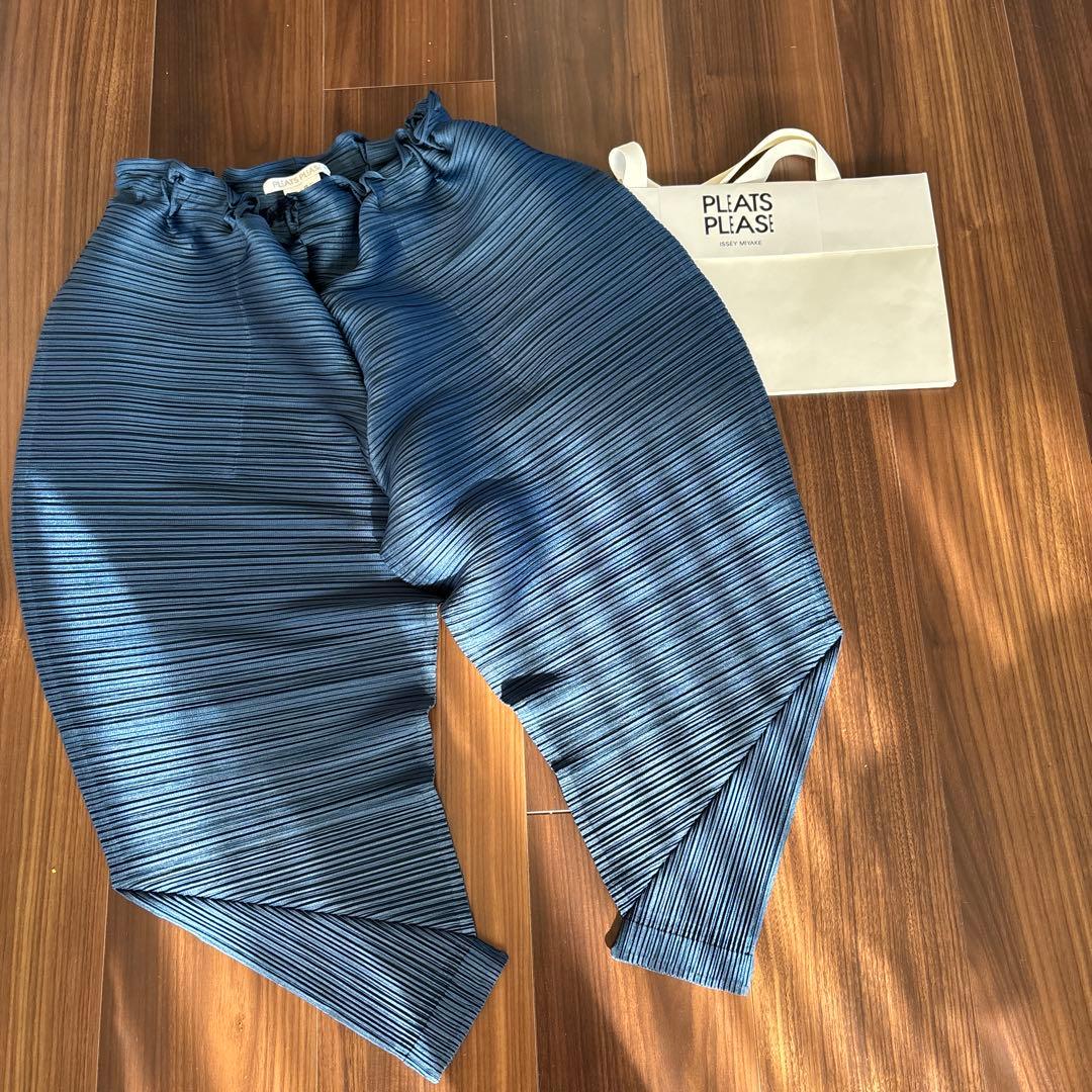 PLEATS PLEASE ブルー プリーツパンツ