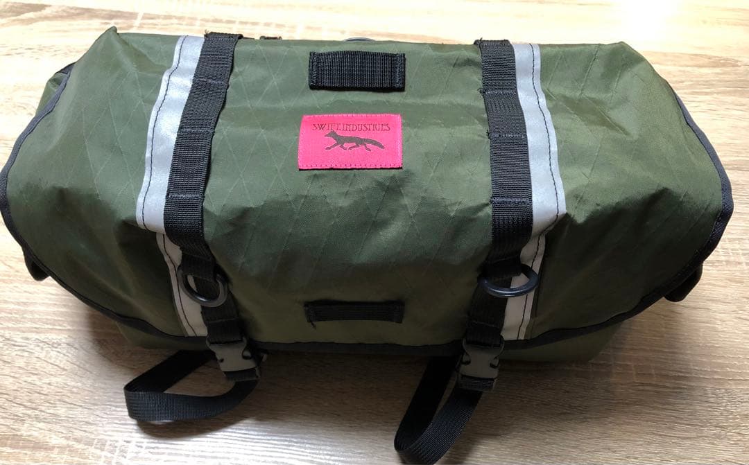 SWIFT INDUSTRIES Zeitgeist ダークグリーン　オマケ付き