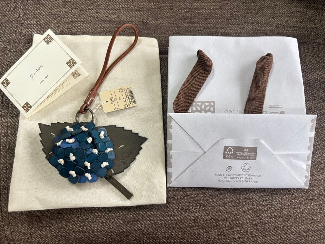 新品未使用タグ付き　ゲンテンgenten あじさいチャーム