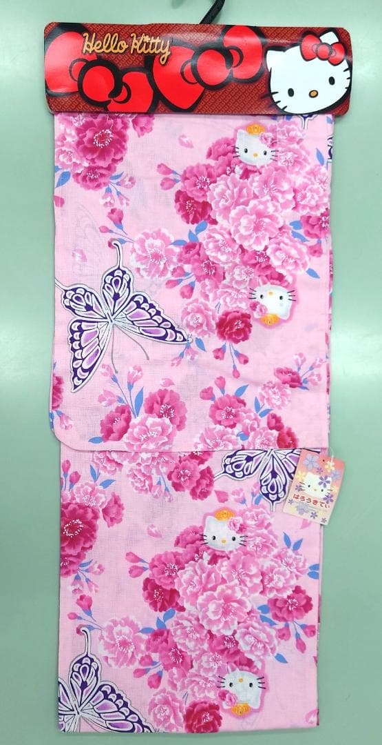 ハローキティ　浴衣　新品　婦人用　レディース　ピンク