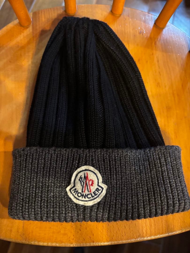 MONCLER ニット帽 ブラック・グレー