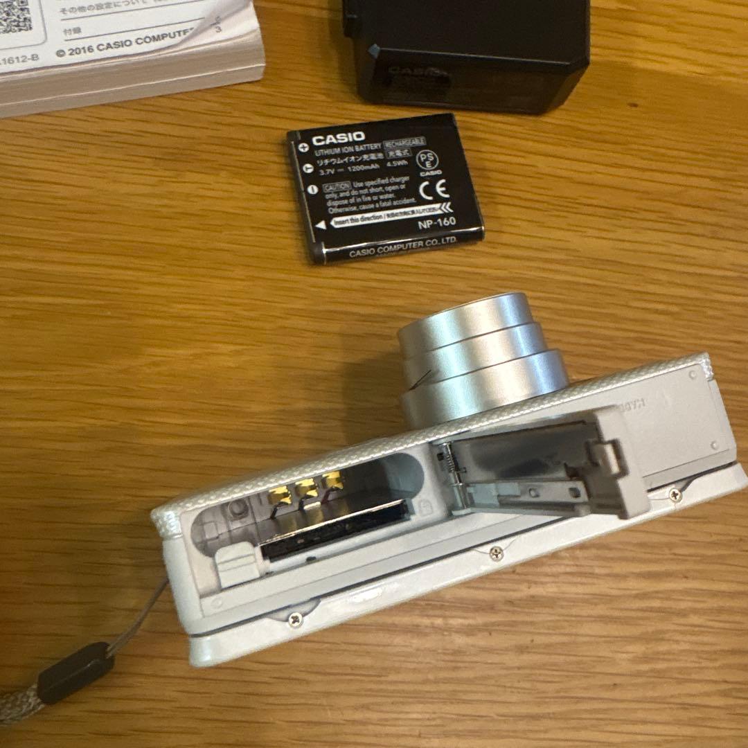 ★ジャンク特価★カシオ CASIO EXILIM EX-ZR70お値下げしました