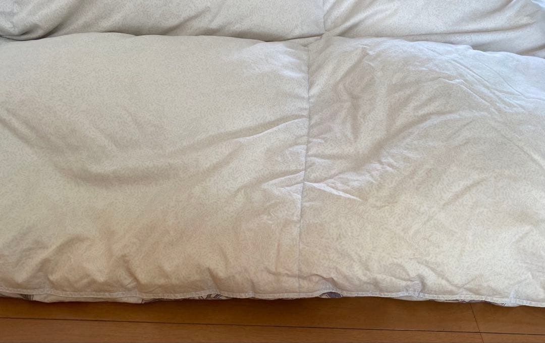 西川羽毛掛け布団 シングル 花柄　 ダウン95% フェザー5%充填物2.0㎏