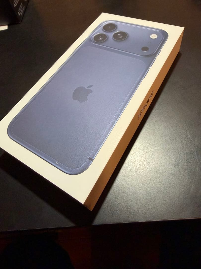 Apple iPhone 17 Pro Max ディープブルー　本体