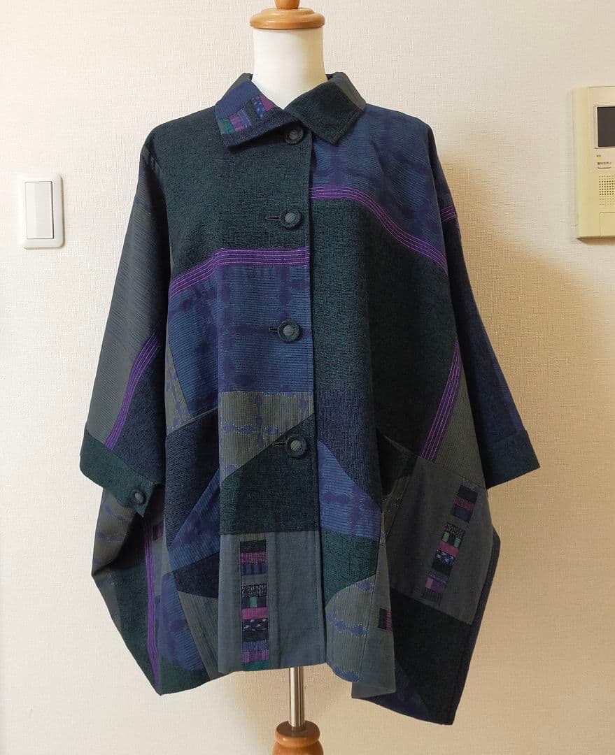 美品　儀右ヱ門　久留米絣ポンチョ　羽織物　ケープ