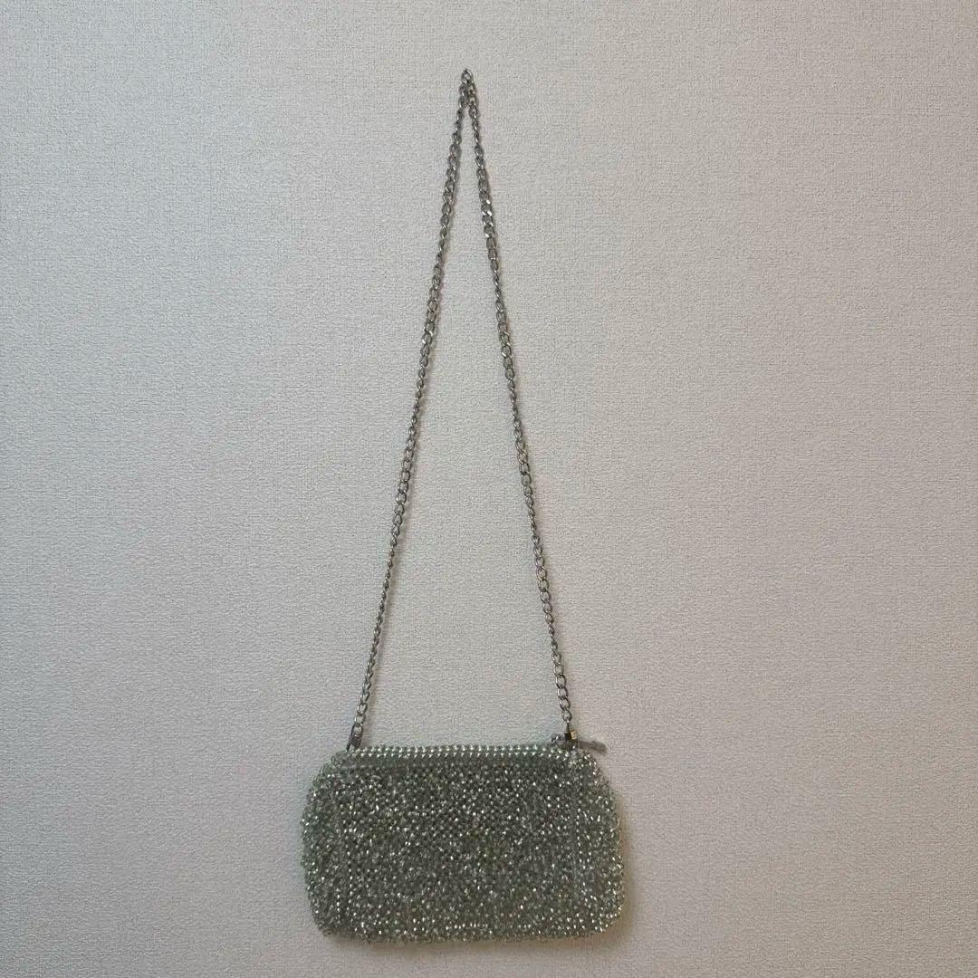 アンテプリマ　チェーンショルダーバッグメタリック