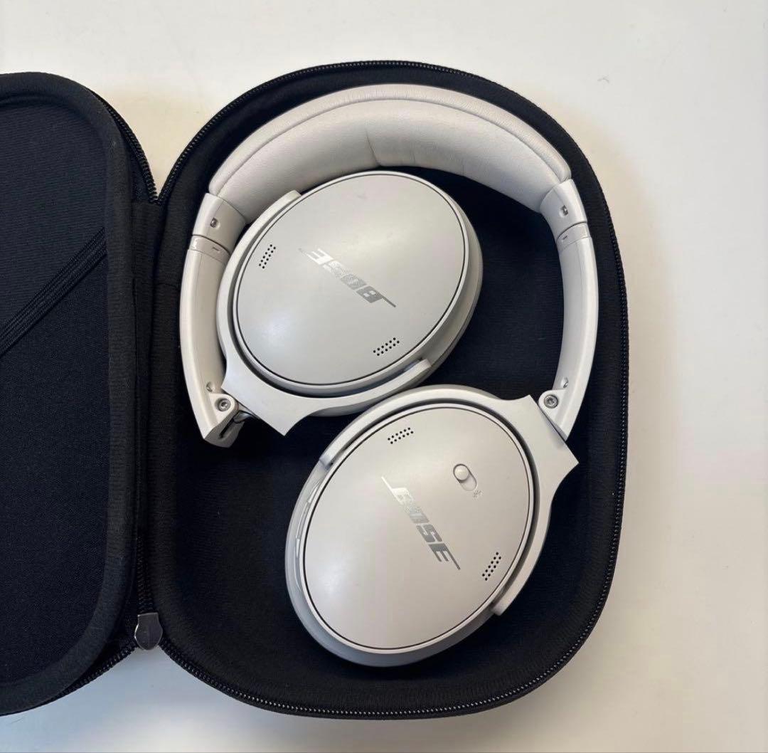 美品 Bose QuietComfort 45 ヘッドホン ホワイト