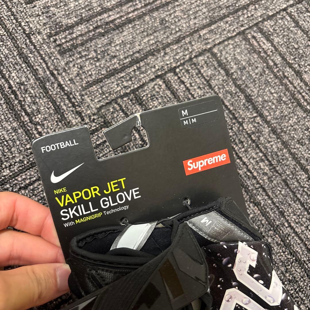 supreme nike football glove シュプリーム ナイキ
