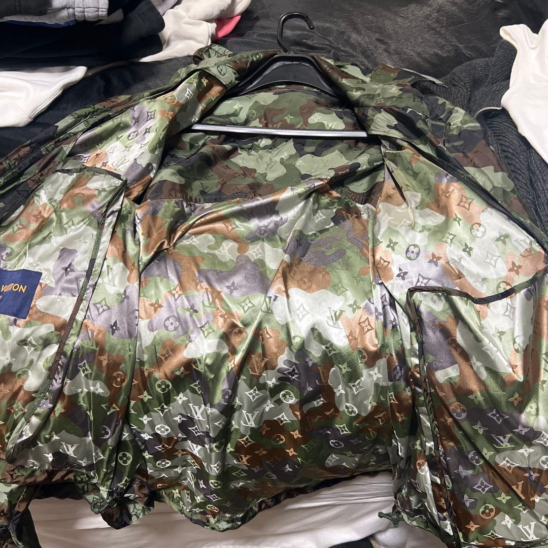 LOUIS VUITTON 迷彩 ミリタリージャケット