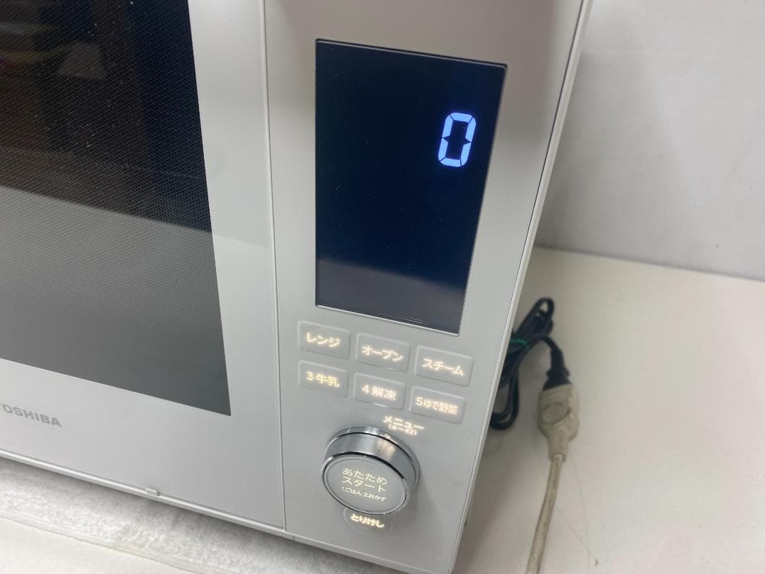 東芝 オーブンレンジ 石窯ドーム ER-XD3000（W） 2022年製