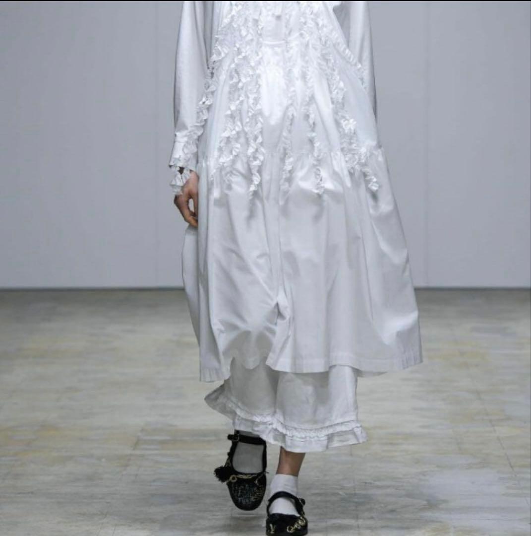 エ*ビ様 タオ　裾フリルパンツ　コムデギャルソン