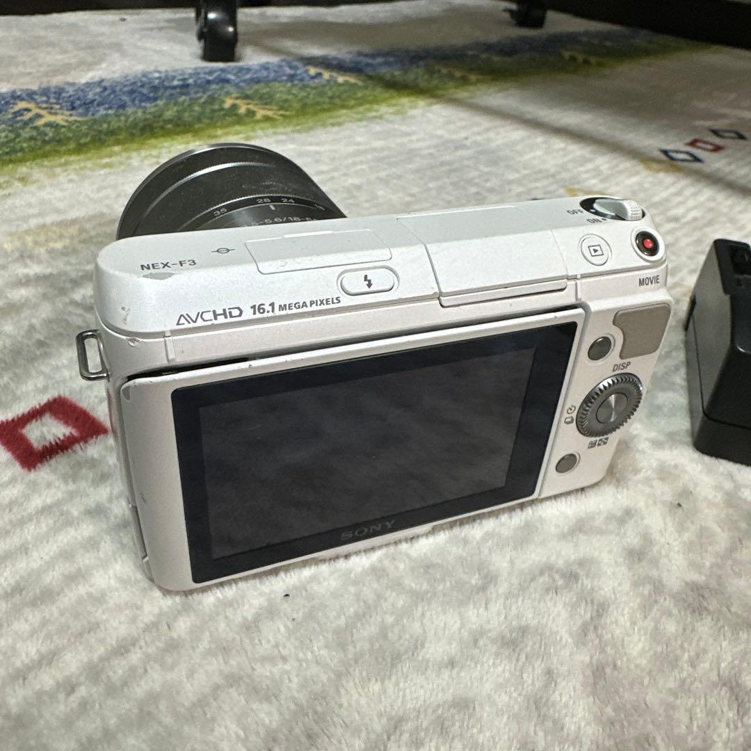 SONY NEX-F3 ミラーレスカメラ E 18-55mm レンズ付き