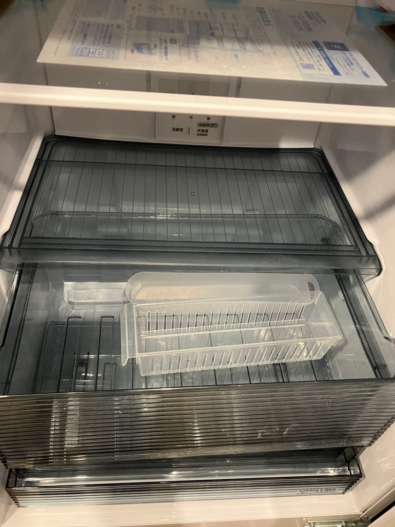 高年式　シャープ　SHARP　2024年製　冷蔵庫　310L
