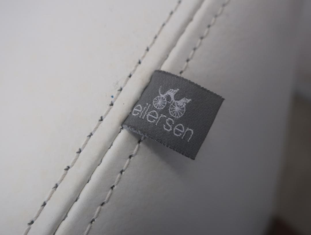 展示品■アクタス■アイラーセン■デンマーク■ストリームライン■本革■オットマン