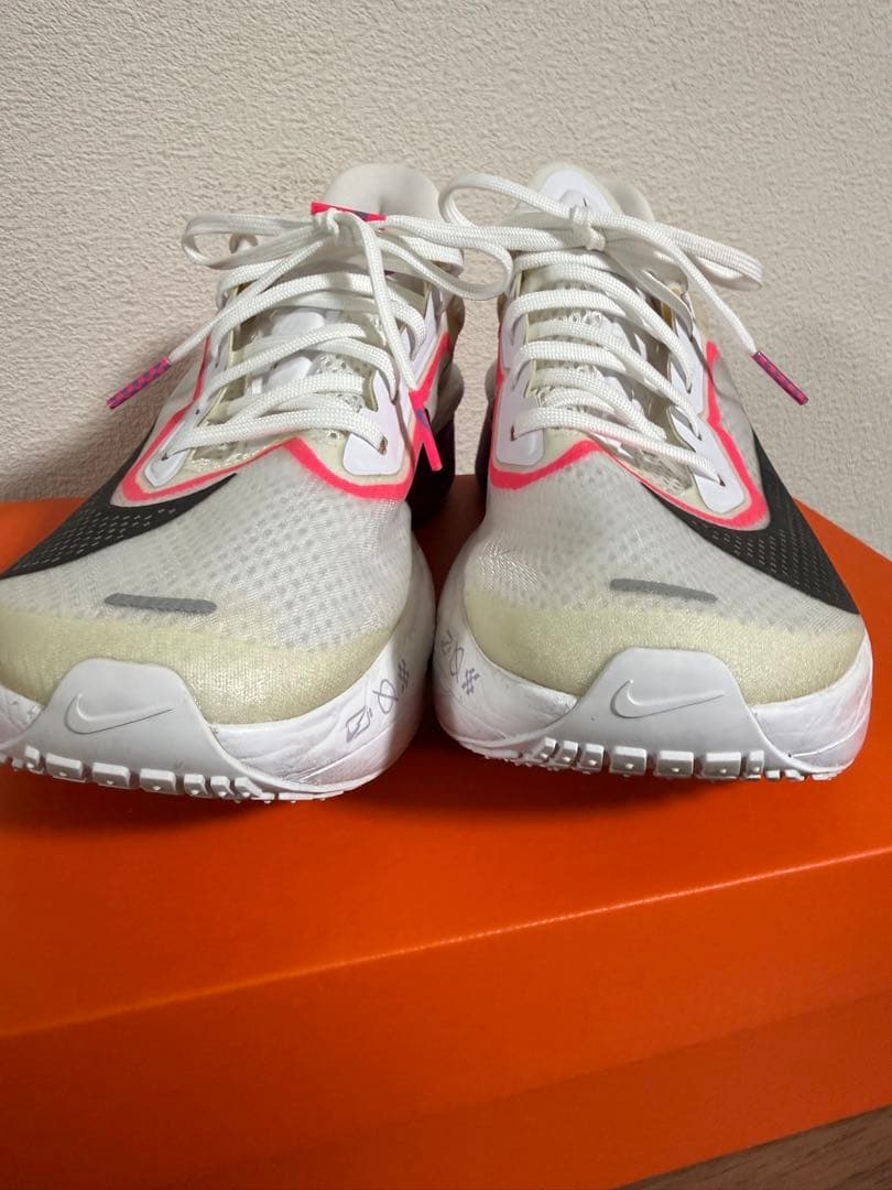 NIKE ズームフライ6 23.5cm