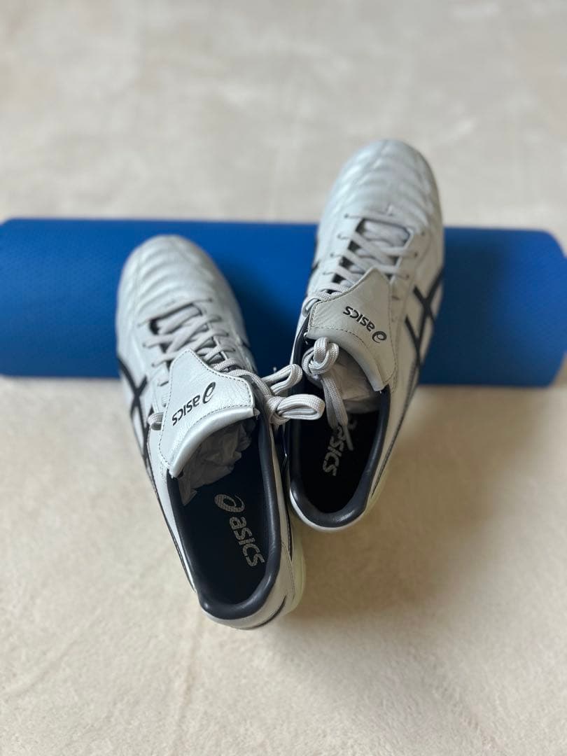 アシックス　ラグビー用スパイクシューズ