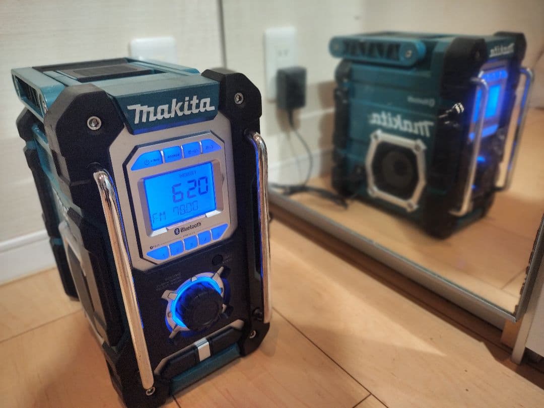 Makita マキタラジオ MR108 Bluetooth対応 ACアダプター付