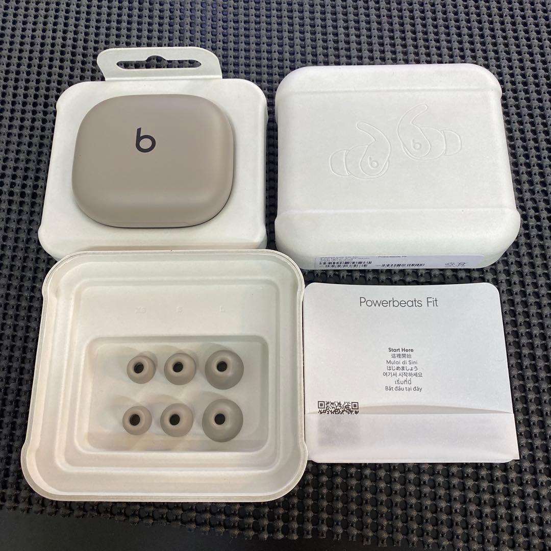 ⭐︎美品⭐︎ Powerbeats Fit ワイヤレスイヤホン グラベルグレー