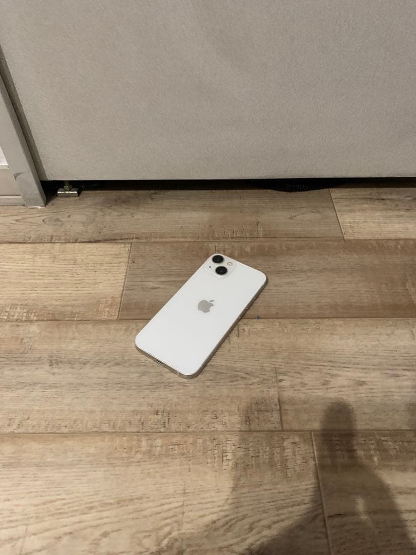 Iphine13 MagSafeのみ充電可能