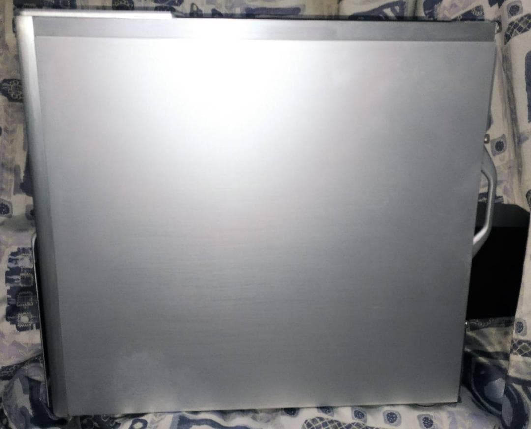 Cooler Master フルタワーケース HTPCケース アルミ シルバー