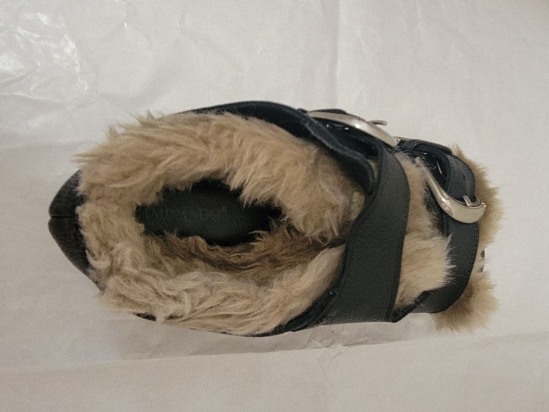 CAMINANDO　カミナンド　ダブルバックル　ファーサンダル