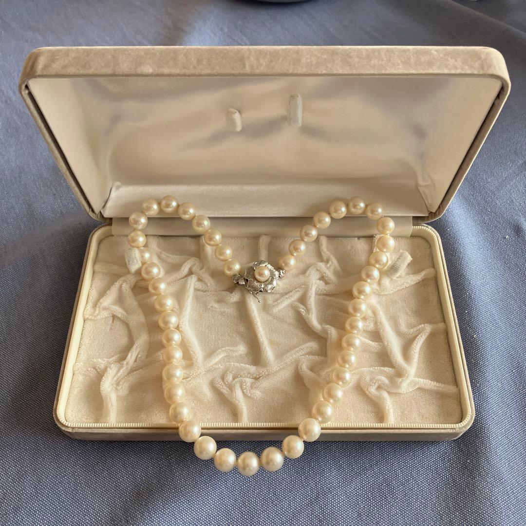 真珠のネックレス シルバー留め具