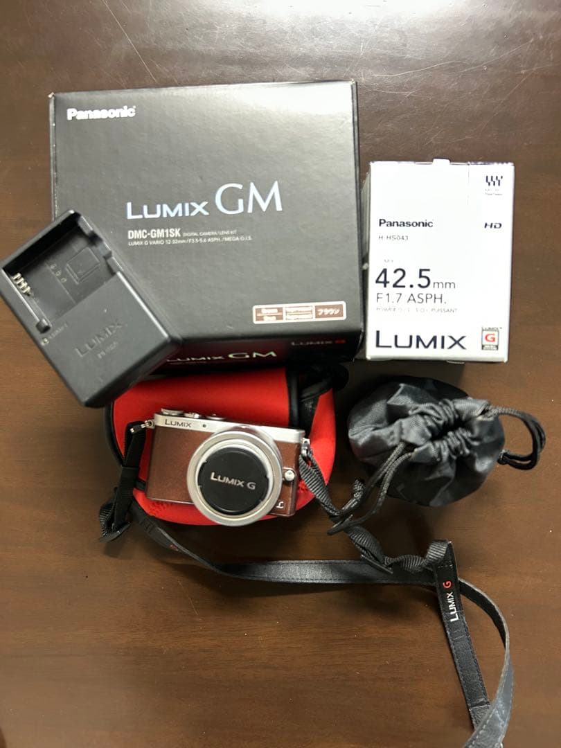 ミラーレス一眼 セットLUMIX DMC-GM1S＋LUMIXG42.5mm