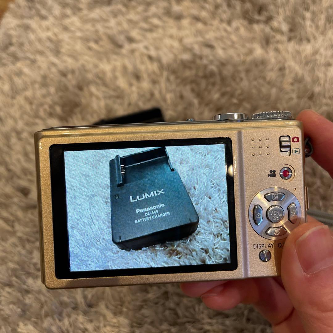 LUMIX 8X Panasonic DMC-ZX3 デジカメ　美品　動作確認済