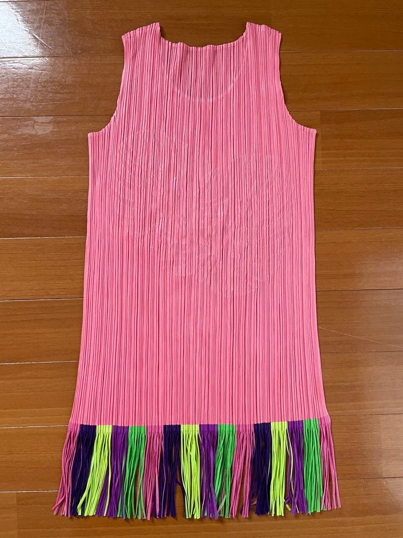 ISSEY MIYAKE/PLEATS PLEASE ノースリーブチュニック