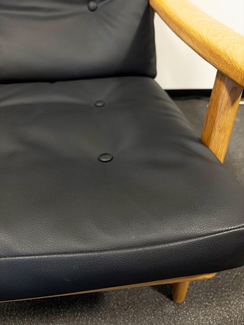 マルニ60　フレームチェア ハイバック1シーター（2つ目）