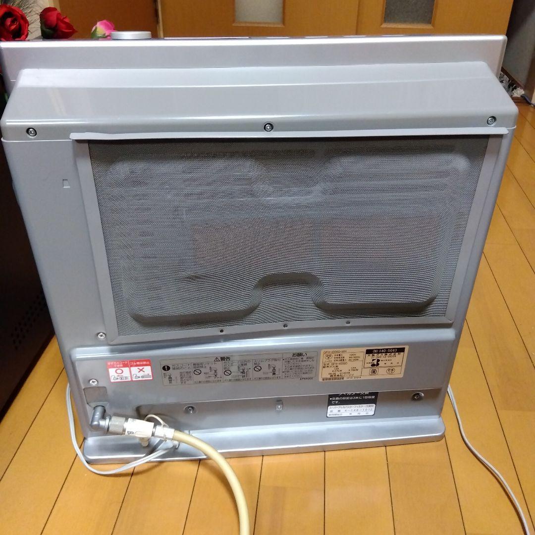 専用です　ガスファンヒーター Ggrode GFH-400D-WH