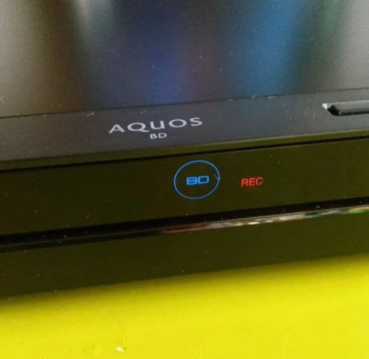 SHARP AQUOSブルーレイBD-NW520 HDD1TB増量交換