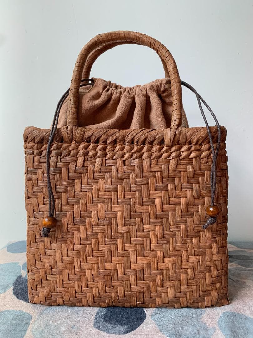 【期间限定】山葡萄 かごバッグ 網代編み 籠 手提げ 内布付き