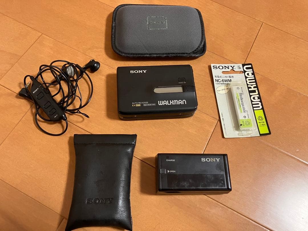ソニー ウォークマン　WM-FX70