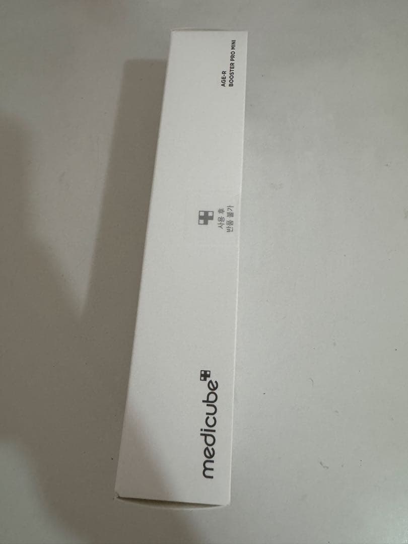 medicube A001 美顔器 ホワイト