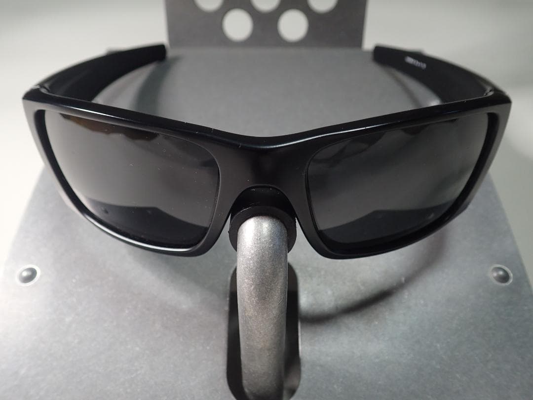 オールブラック フューエルセル ヒューエルセル 新品 偏光レンズ オークリー