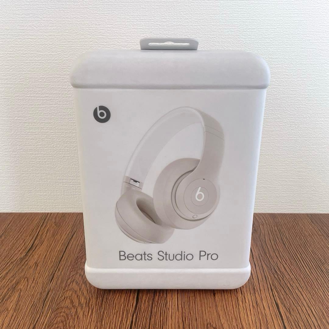 動作良好⭐️Beats Studio Pro ワイヤレスヘッドホン　サンドストーン