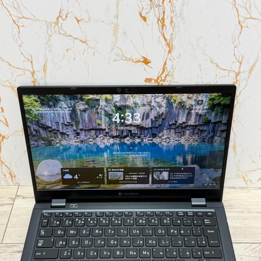 第11世代i5✨️ダイナブック/SSD256/8GB/カメラ付きノートPC/小型