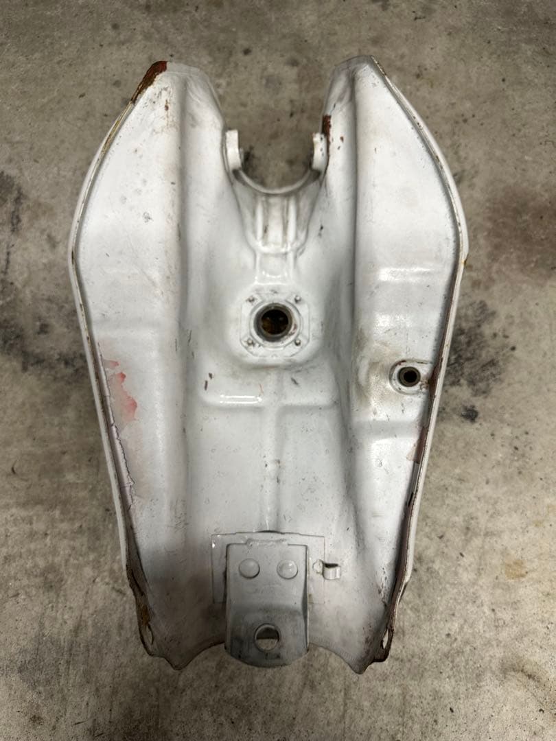 cbx400f タンク ジャンク品