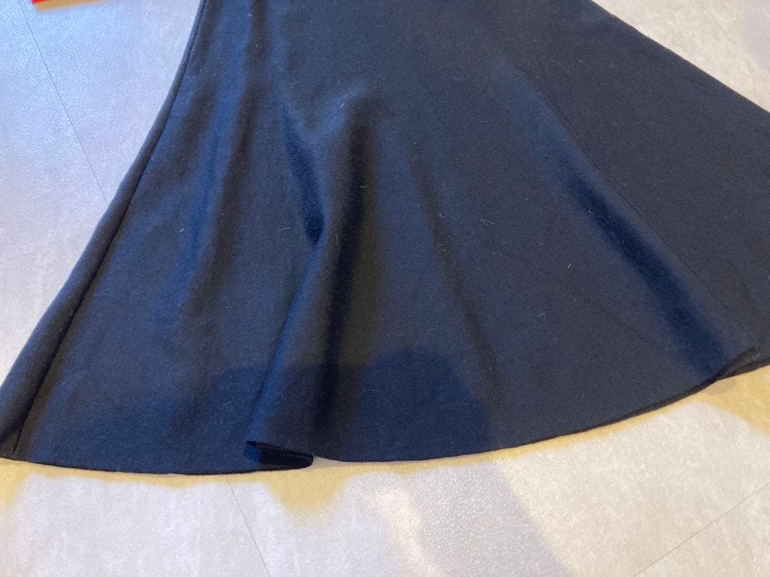 フェラガモ　ブラックワンピース