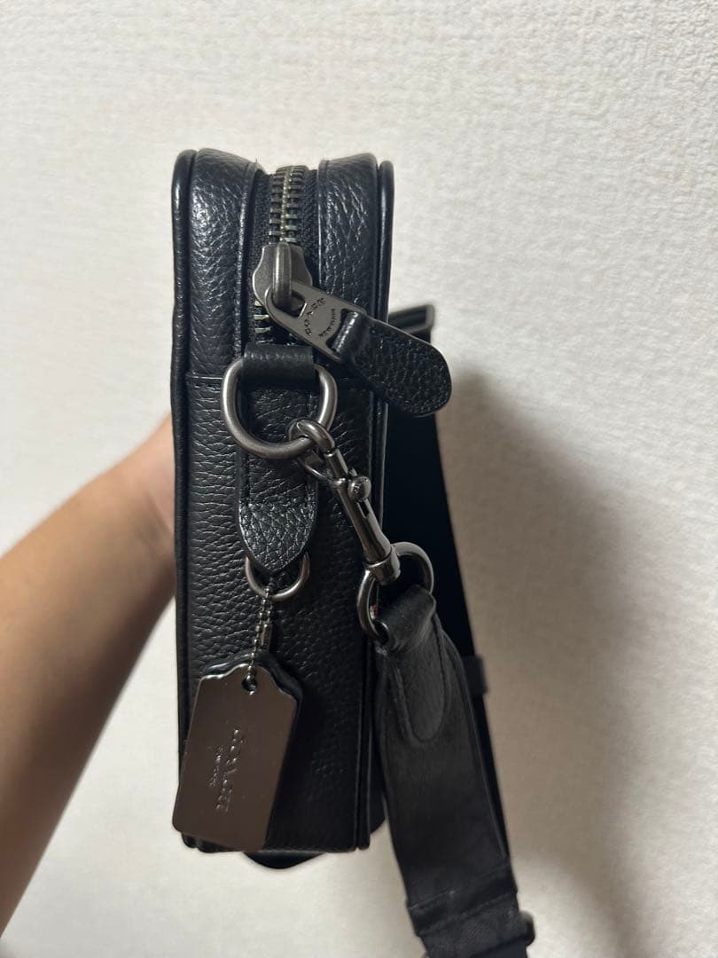 Coach ブラックレザーショルダーバッグ