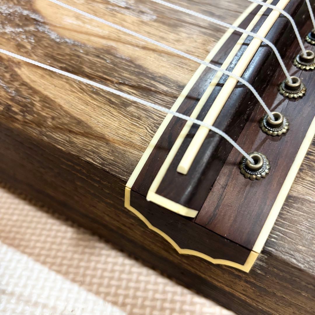 琴 十三弦 金蒔絵 並甲 すだれ彫り 13弦 和楽器