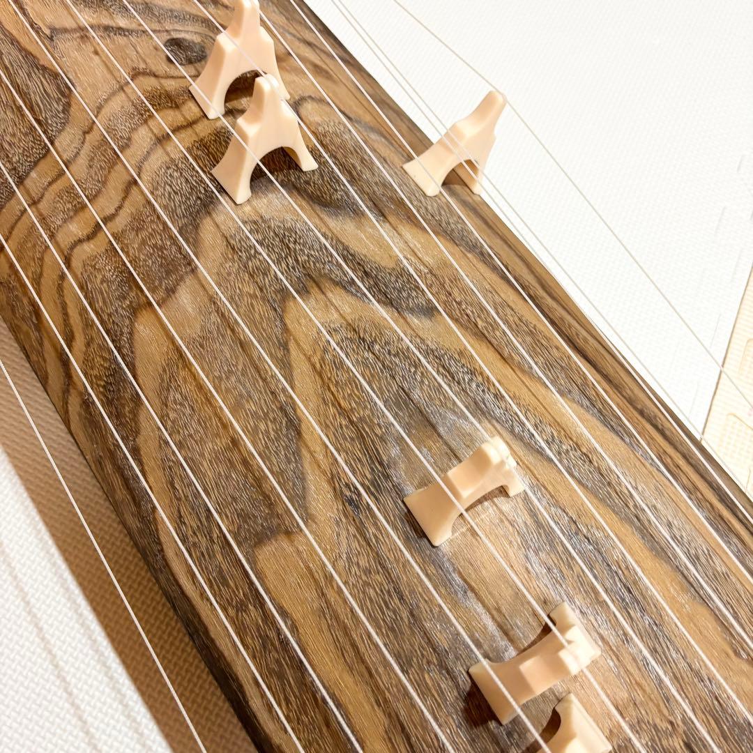 琴 十三弦 金蒔絵 並甲 すだれ彫り 13弦 和楽器