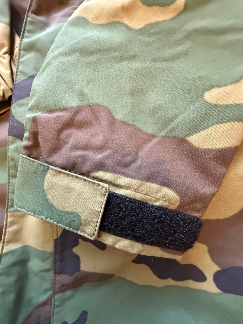 美品　ノースフェイス キッズ スノーウェア 130、120 上下セット 迷彩