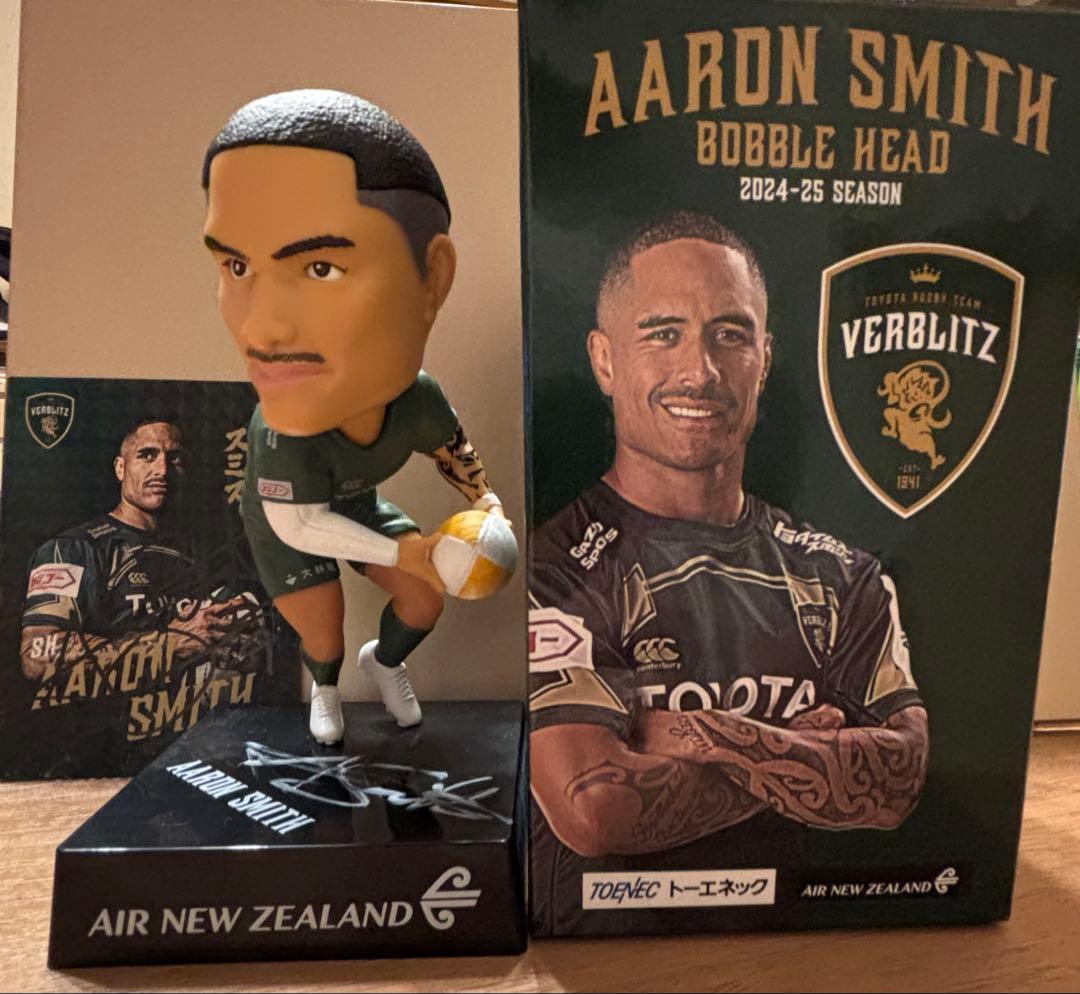 アーロン・スミス ボブルヘッド、キラカードサイン入り