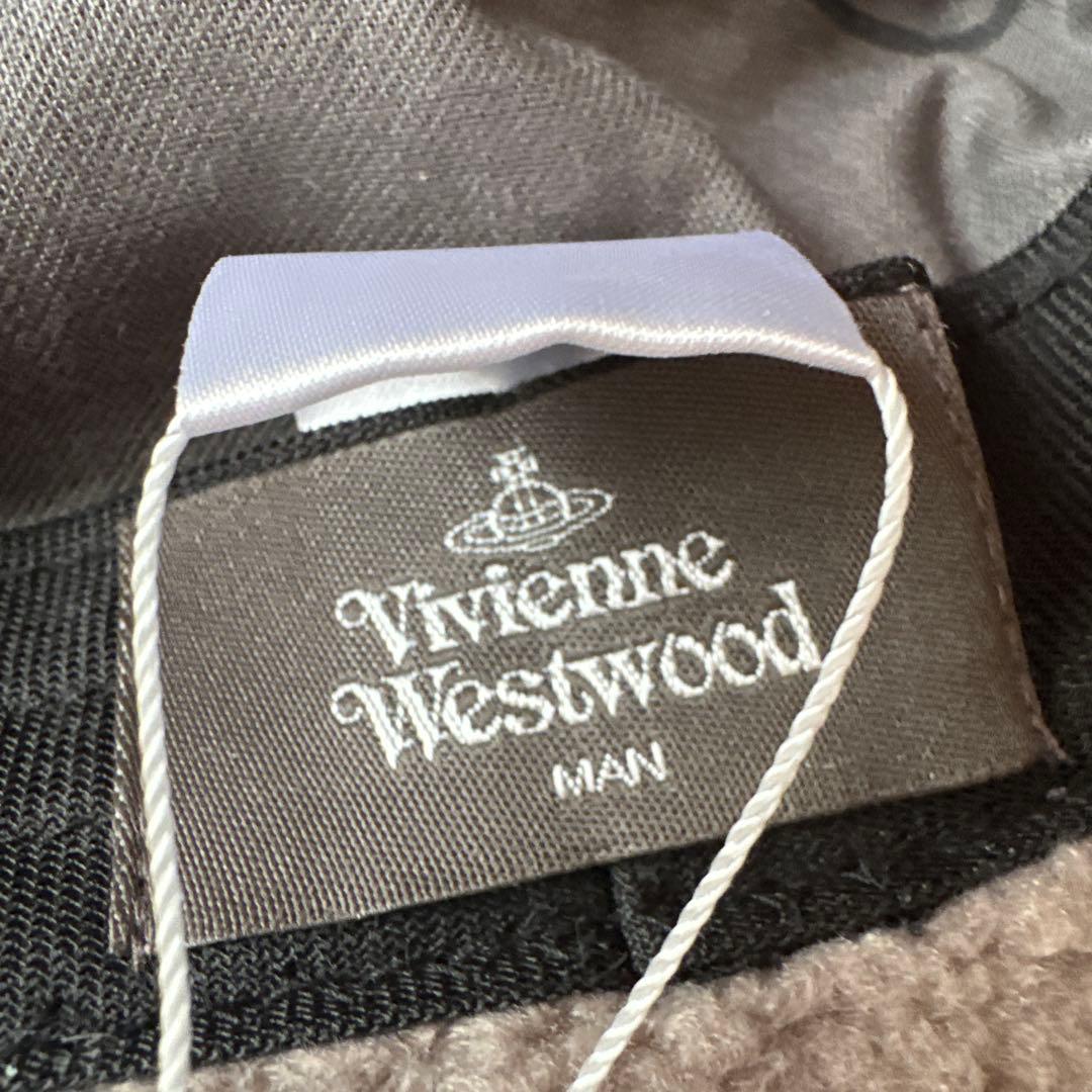 未使用タグ付【ヴィヴィアンウエストウッド】モコモコ刺繍バケットハット　グレージュ