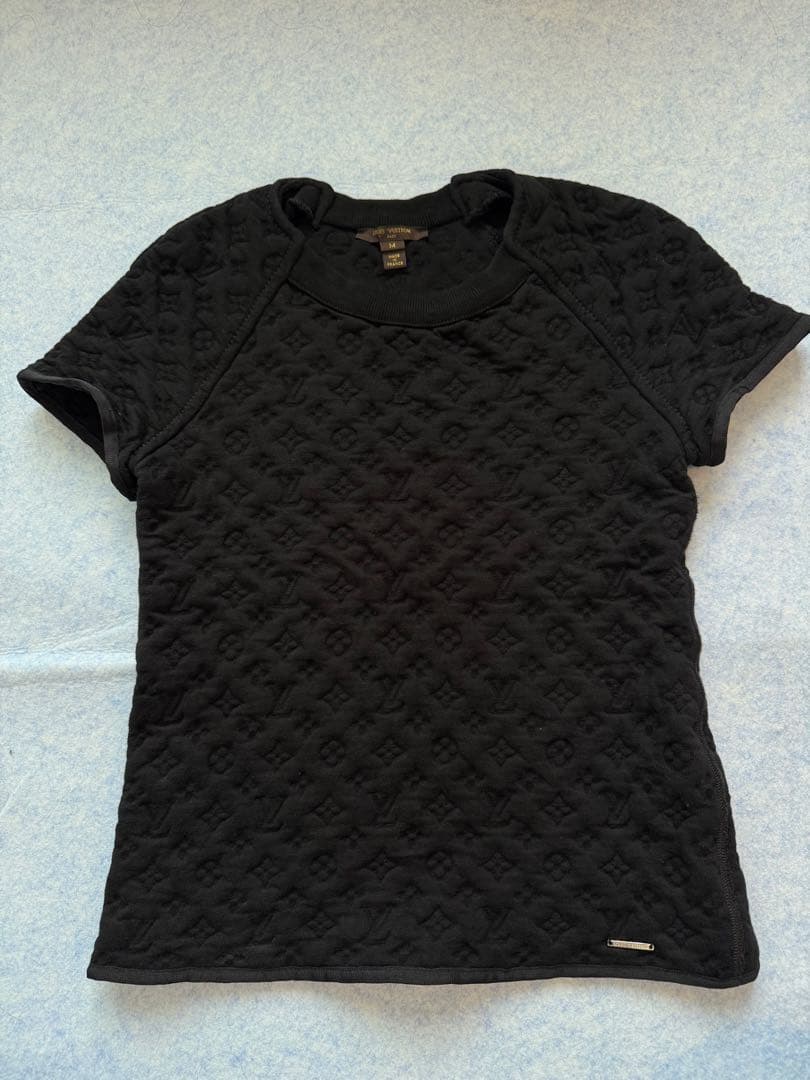 ルイヴィトン モノグラ厶 LV エンボス加工 トップス スウェット レディース黒