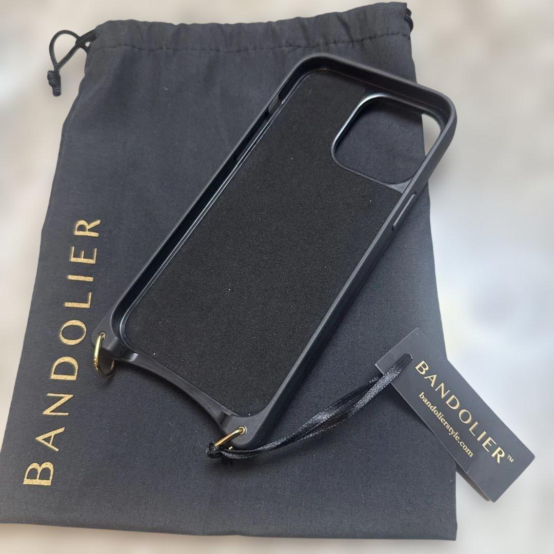 iPhoneアクセサリー Bandolier I phone 14pro